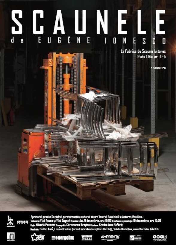 2010.DEC.10.CLJ. Fabrica Antares. Scaunele