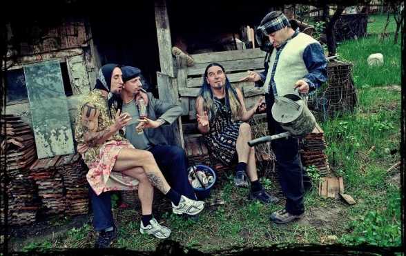 Truda colaborareazÄƒ cu Trooper