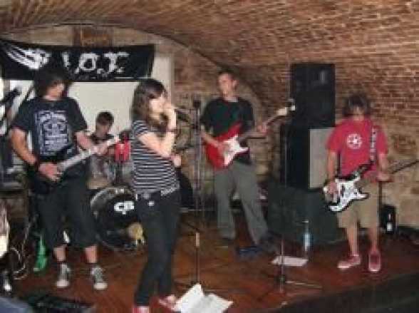 2010.AUG.21. Rasnov. RIOT. Ultimul concert