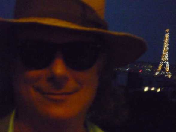 DATE NOI DE TURNEU. Gary Lucas