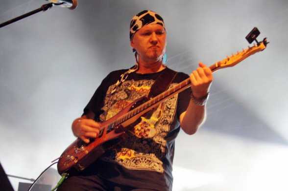 Tavi Iepan (Rezident Ex, Locatarii, ex-Cargo, ex-Progresiv TM)