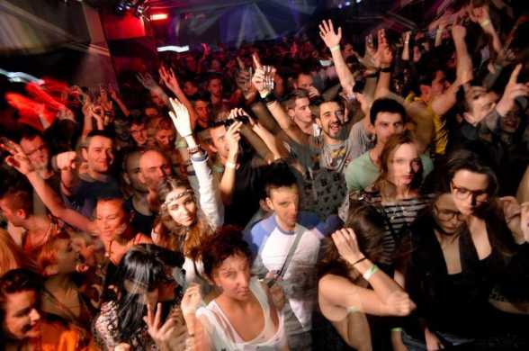Club Midi â€“ singurul club din RomÃ¢nia Ã®n Top 100 Clubs of the World by DJ Mag