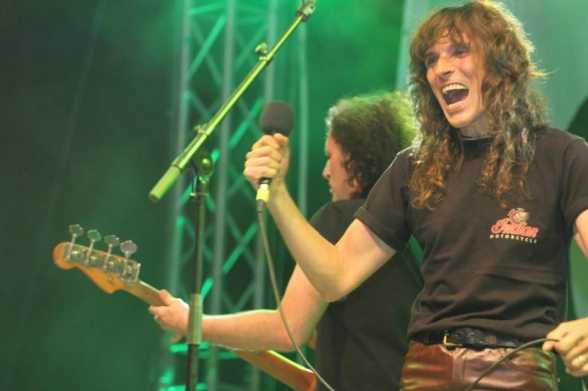 2013.APR.28. REZIDENT EX la BucureÈ™ti FM