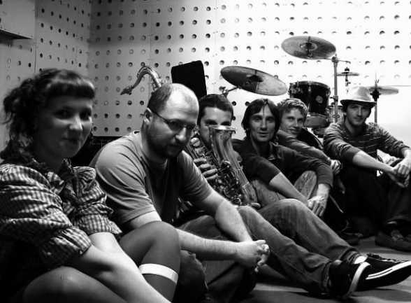 2010. Junetrip vs Drywood