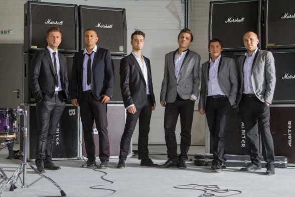 2014.IAN.11. India. Festivalul Saarang. Grimus cÃ¢ntÄƒ Ã®n India