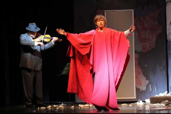 A patra editie a Festivalului de Teatru Toma Caragiu de la Ploiesti