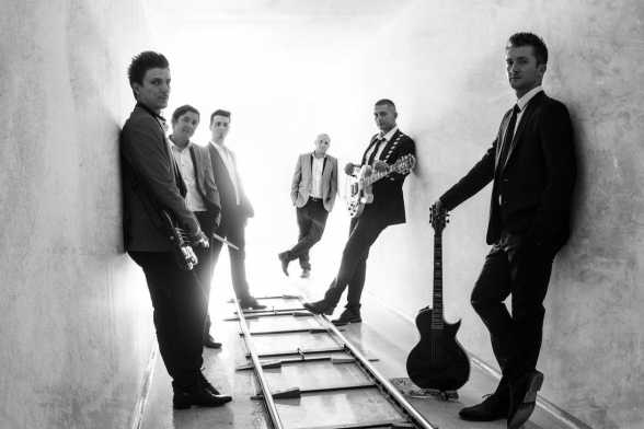 NOU CLIP. Grimus. Political Animals