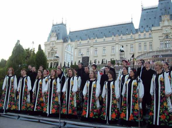 Corul NaÈ›ional de CamerÄƒ Madrigal - BilanÈ› la final de an