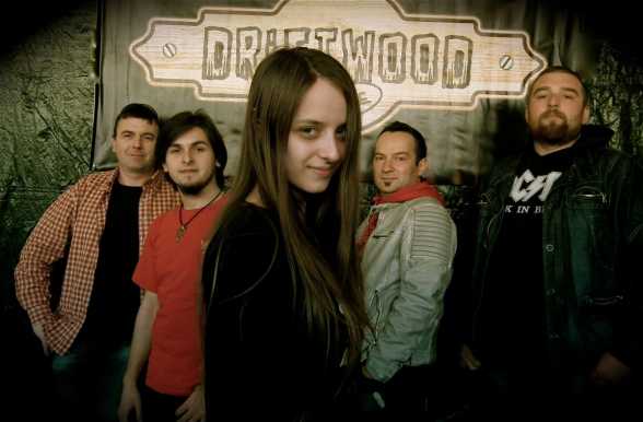 Èšinta ca formaÈ›ie? 