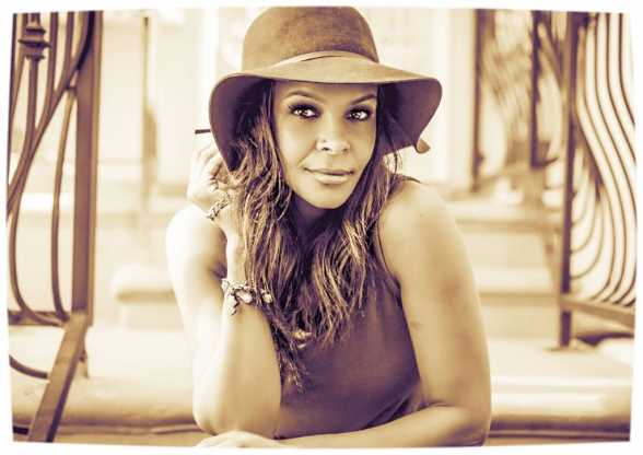 SAMANTHA MUMBA