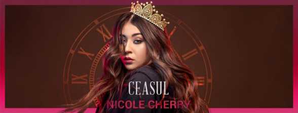 Nicole Cherry. 1 milion pe Instagram